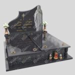 Doppelgrabstein mit Skulptur der Mutter Gottes CK 12 Foto 35