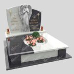 Doppelgrabstein mit Engelsfigur mit Flügeln KD 13 Foto 37