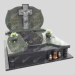 Doppelgrabmal mit Skulptur von Jesus Christus CK 25 Foto 38