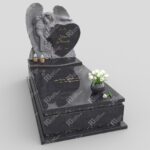 Kindergrabstein mit Engelsfigur mit Flügeln D 1 Foto 35