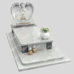 Einzelkindergrabmal mit Skulptur D 10 Foto 35