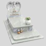Einzelkindergrabmal mit Skulptur D 10 Foto 39