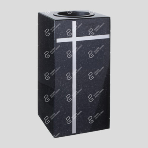 Grabvase aus Granit (Vase WK 13 15x15x29)