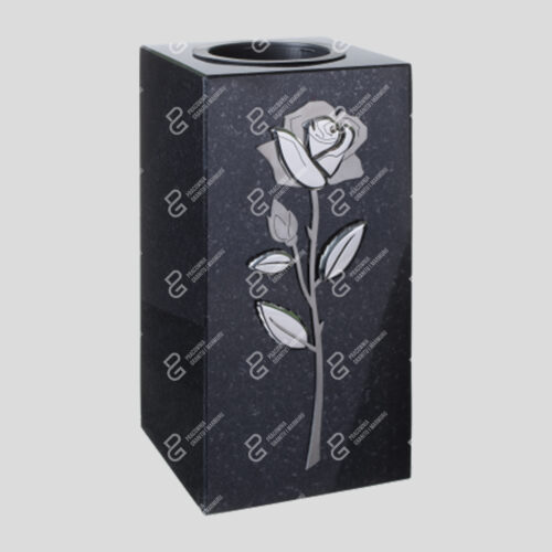 Granitvase für das Grab (Vase WK 14 15x15x29)