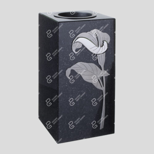 Grabvase aus Granit (Vase WK 17 15x15x29)