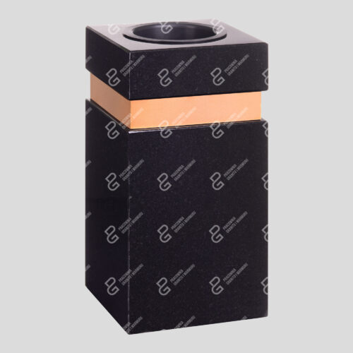 Grabvase aus Granit (Vase WK 8 15x15x29)