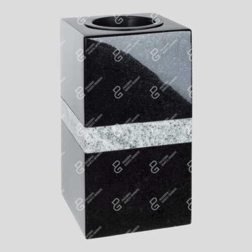 Grabvase aus Granit (Vase WKE 15 15x15x29)
