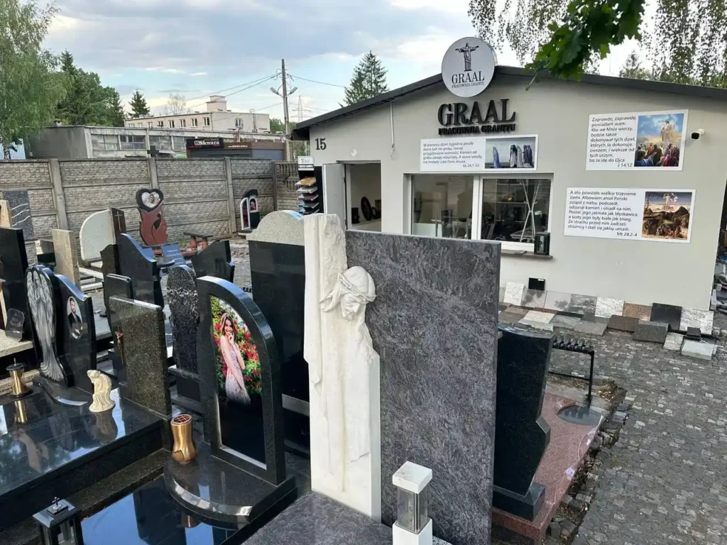 GRAAL Granite Studio – Warschau, ul. Wóycickiego 15, Nordfriedhof