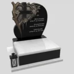 Urnengrabstein mit Baumskulptur und Kreuz U 85 Foto 35