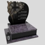 Urnengrabstein mit Baumskulptur und Kreuz U 85 Foto 38
