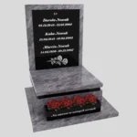 Urnengrabstein mit Rosengravur U 131 Foto 37